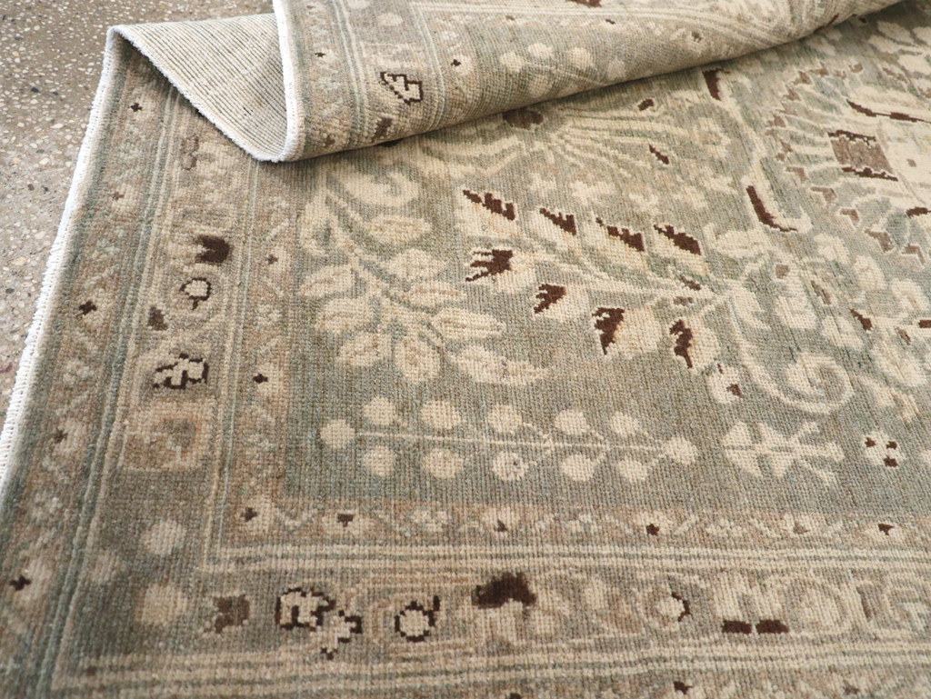 Vintage Persian Malayer Accent Rug, No.26394 - Galerie Shabab