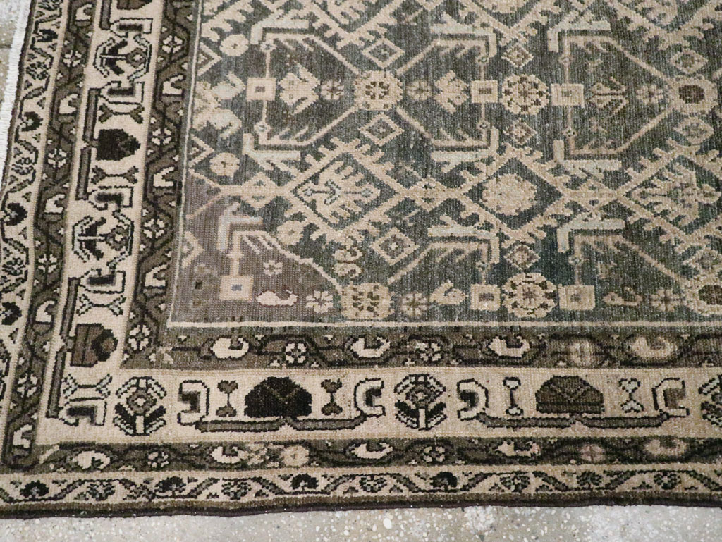 Vintage Persian Malayer Gallery Carpet, No.26403 - Galerie Shabab
