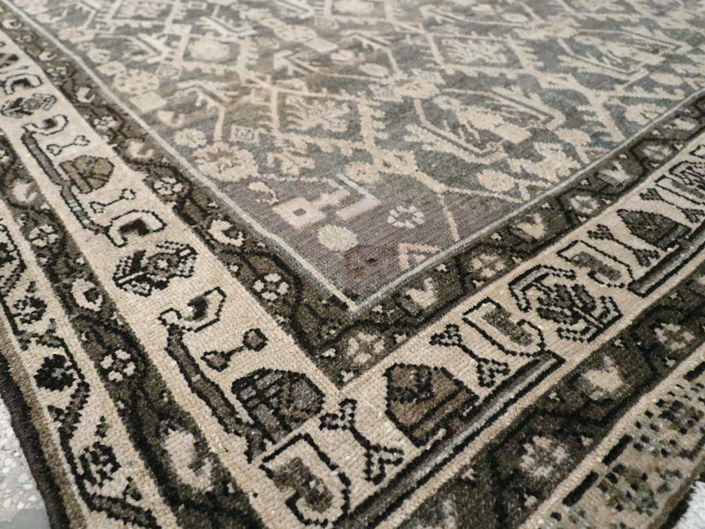 Vintage Persian Malayer Gallery Carpet, No.26403 - Galerie Shabab