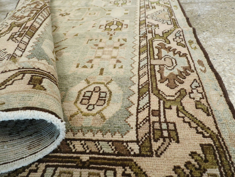Vintage Persian Malayer Runner, No.26413 - Galerie Shabab
