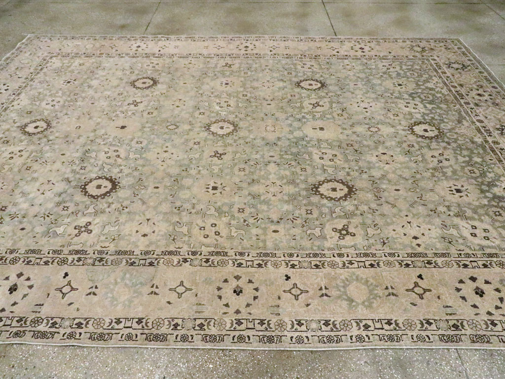 Antique Persian Tabriz Room Size Carpet, No.26421 - Galerie Shabab