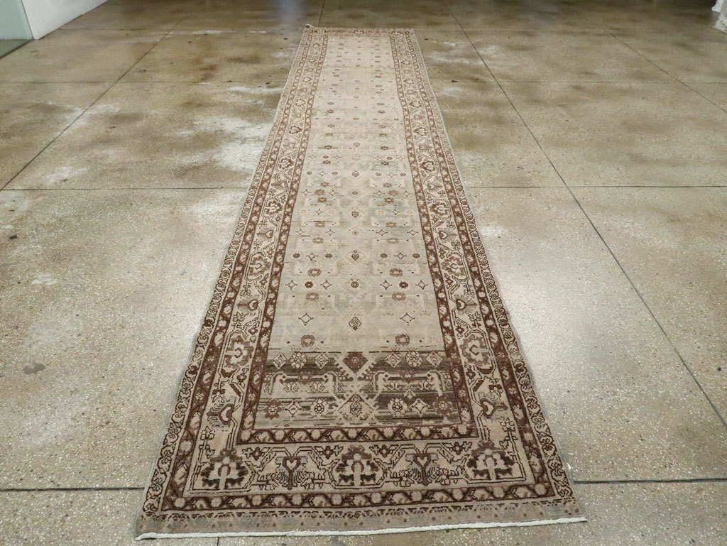 Antique Persian Malayer Runner, No.26428 - Galerie Shabab