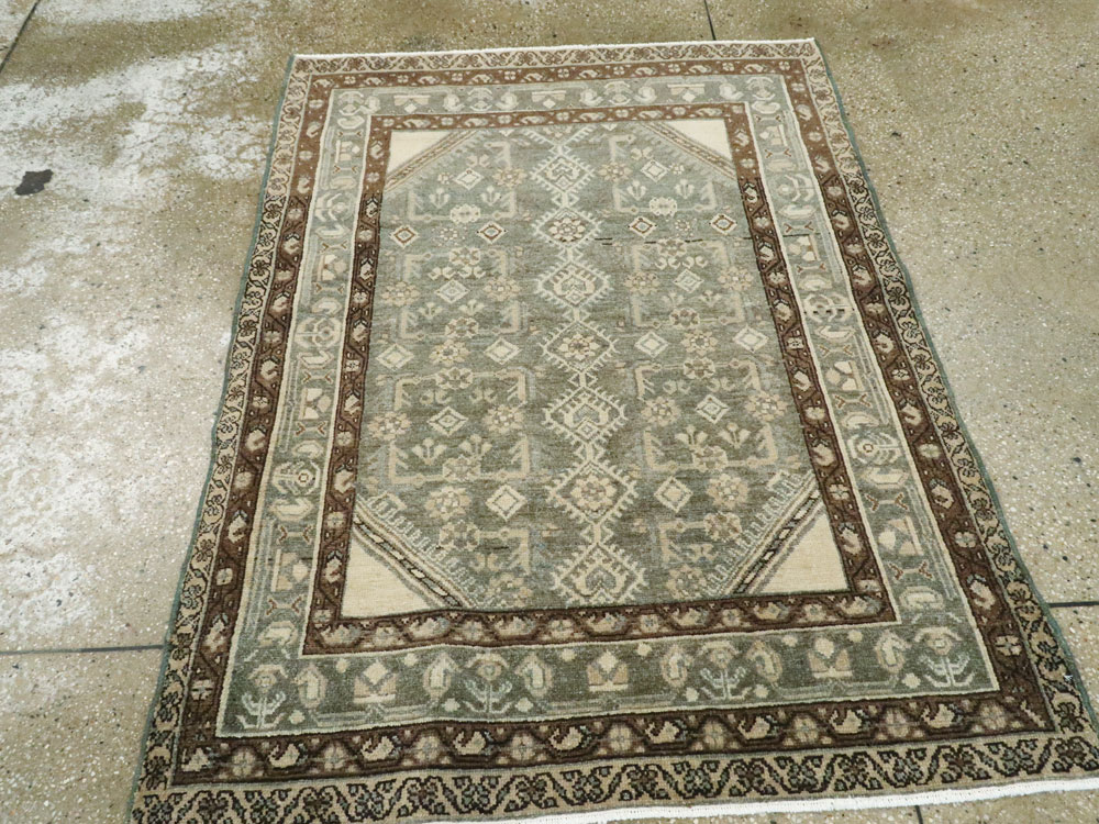 Vintage Persian Malayer Throw Rug, No.26443 - Galerie Shabab