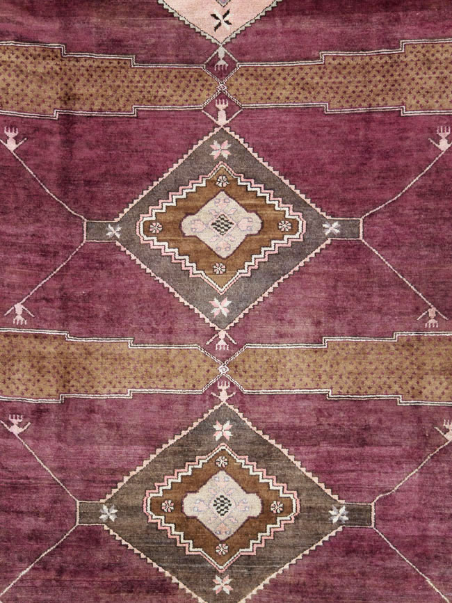 Vintage Anatolian Carpet, No.26445 - Galerie Shabab