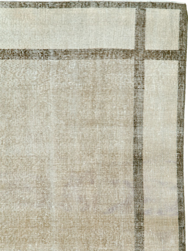 Vintage Turkish Anatolian Gallery Carpet, No.26449 - Galerie Shabab