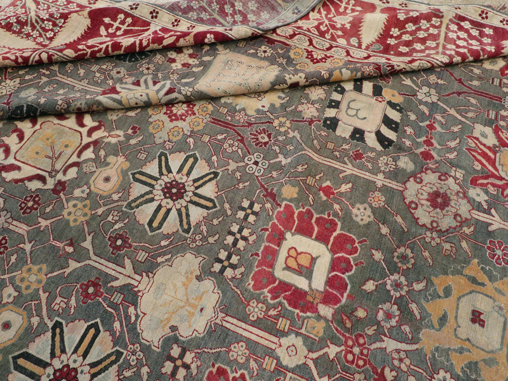 Antique Indian Agra Large Square Carpet, No.26455 - Galerie Shabab