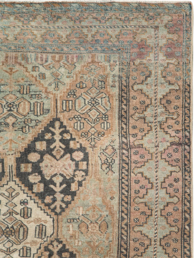 Antique Persian Afshar Accent Rug, No.26460 - Galerie Shabab