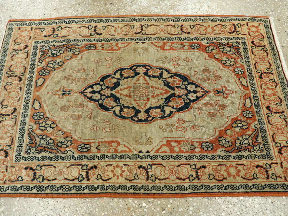 Antique Persian Tabriz Haji Jalili Throw Rug, No.26461 - Galerie Shabab