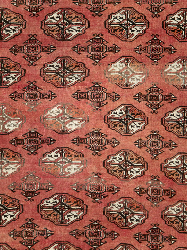 Vintage Central Asian Turkoman Room Size Tribal Carpet, No.26465 - Galerie Shabab