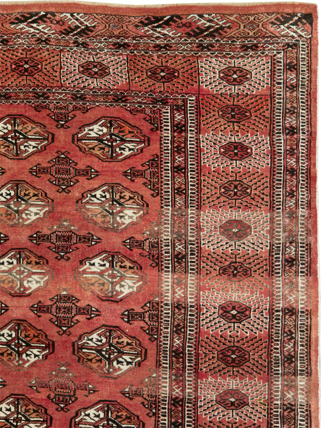 Vintage Central Asian Turkoman Room Size Tribal Carpet, No.26465 - Galerie Shabab