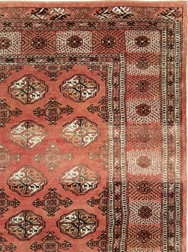 Vintage Central Asian Turkoman Room Size Tribal Carpet, No.26465 - Galerie Shabab