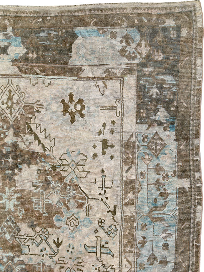 Vintage Turkish Oushak Carpet, No.26476 - Galerie Shabab