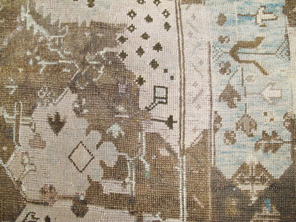 Vintage Turkish Oushak Carpet, No.26476 - Galerie Shabab