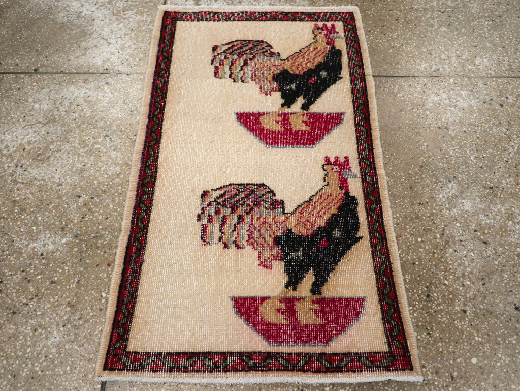 Vintage Pictorial Anatolian Rug, No.26489 - Galerie Shabab