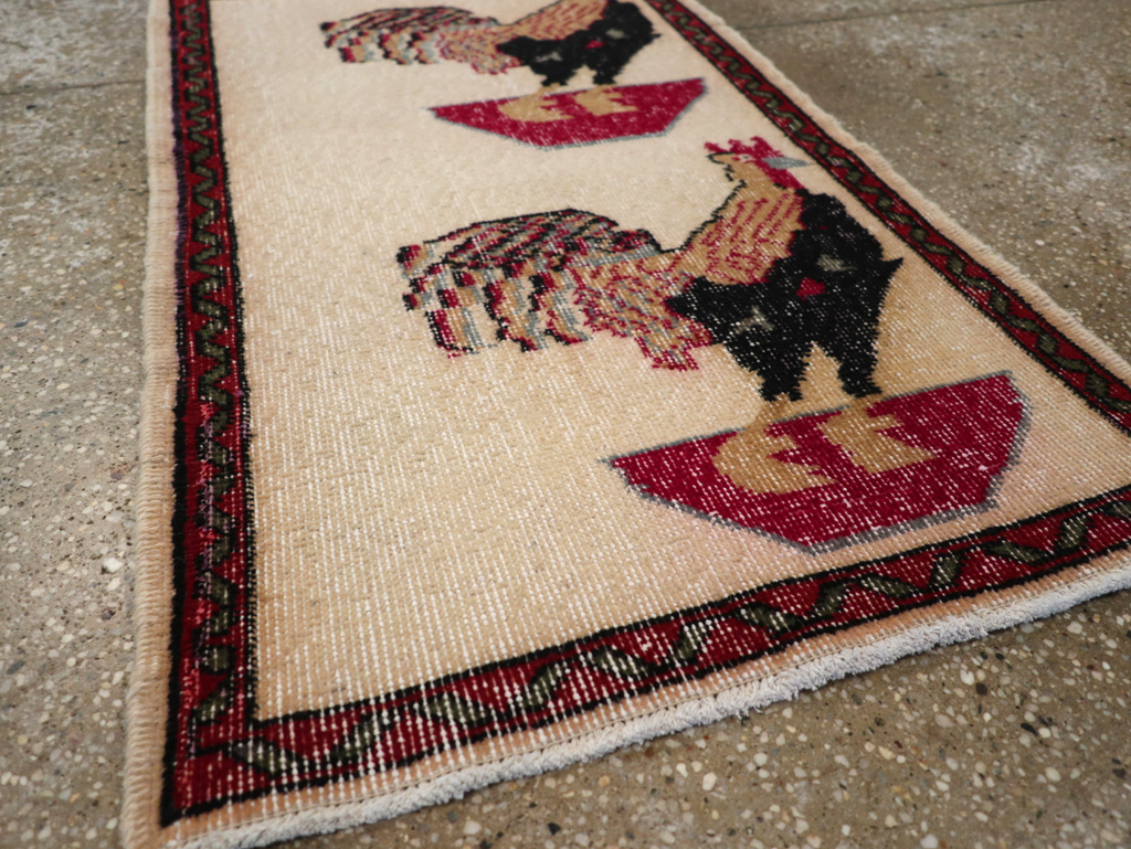 Vintage Pictorial Anatolian Rug, No.26489 - Galerie Shabab