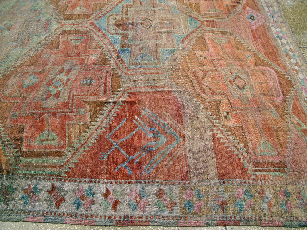 Vintage Turkish Anatolian Carpet, No.26490 - Galerie Shabab