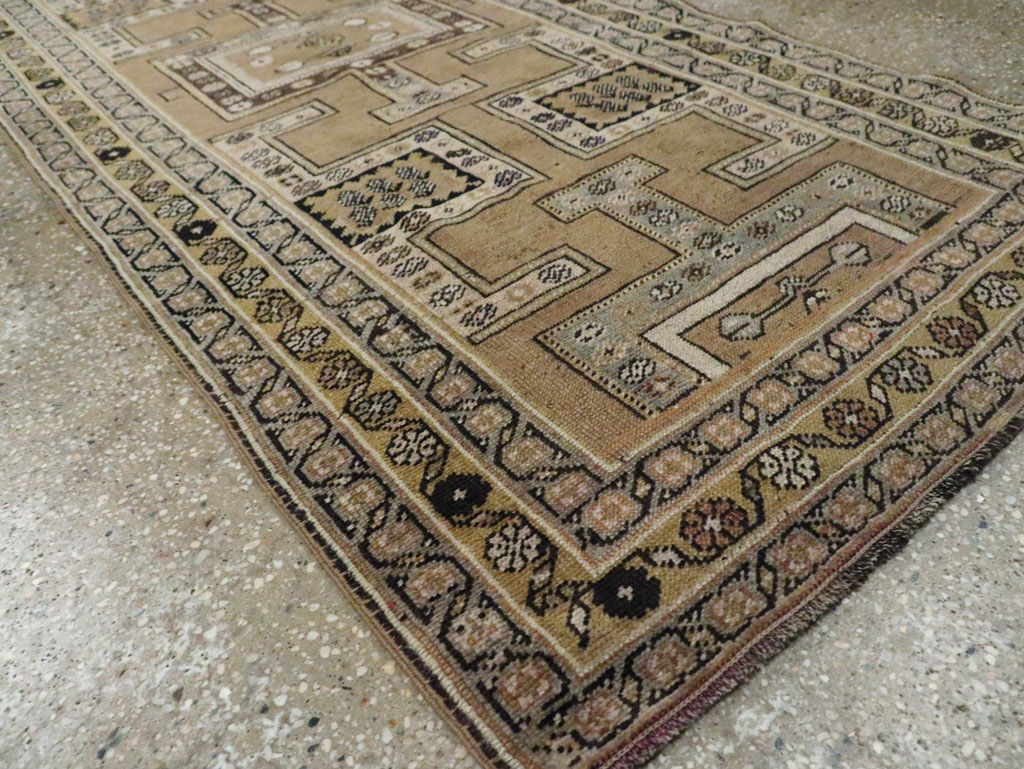 Antique Persian Kurd Runner, No.26493 - Galerie Shabab