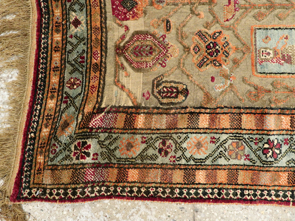 Silk Antique Persian Shiraz Pictorial Souf Throw Rug, No.26503 - Galerie Shabab