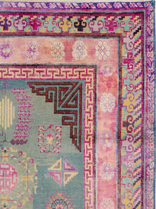 Antique Khotan Carpet, No.26508 - Galerie Shabab