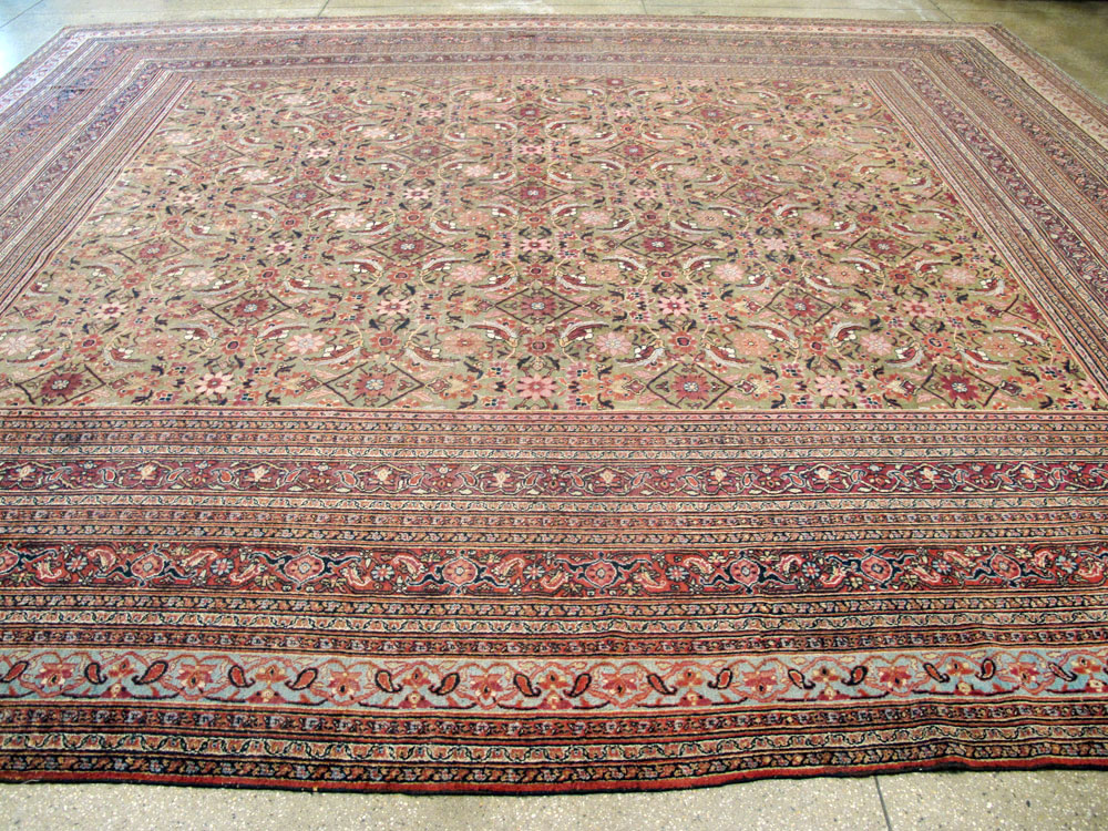 Antique Persian Dorokhsh Carpet, No.26511 - Galerie Shabab
