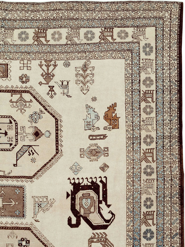 Vintage Persian Veece Carpet, No.26513 - Galerie Shabab