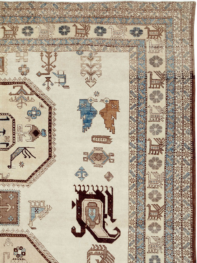 Vintage Persian Veece Carpet, No.26513 - Galerie Shabab