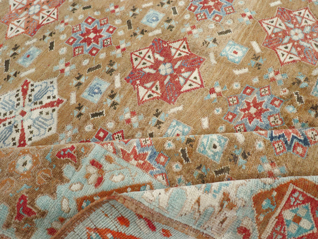 Vintage Turkish Anatolian Accent Carpet, No.26518 - Galerie Shabab