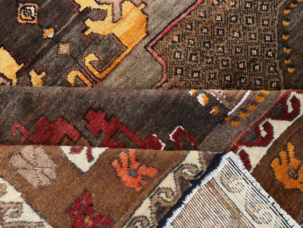 Vintage Anatolian Carpet, No.26520 - Galerie Shabab