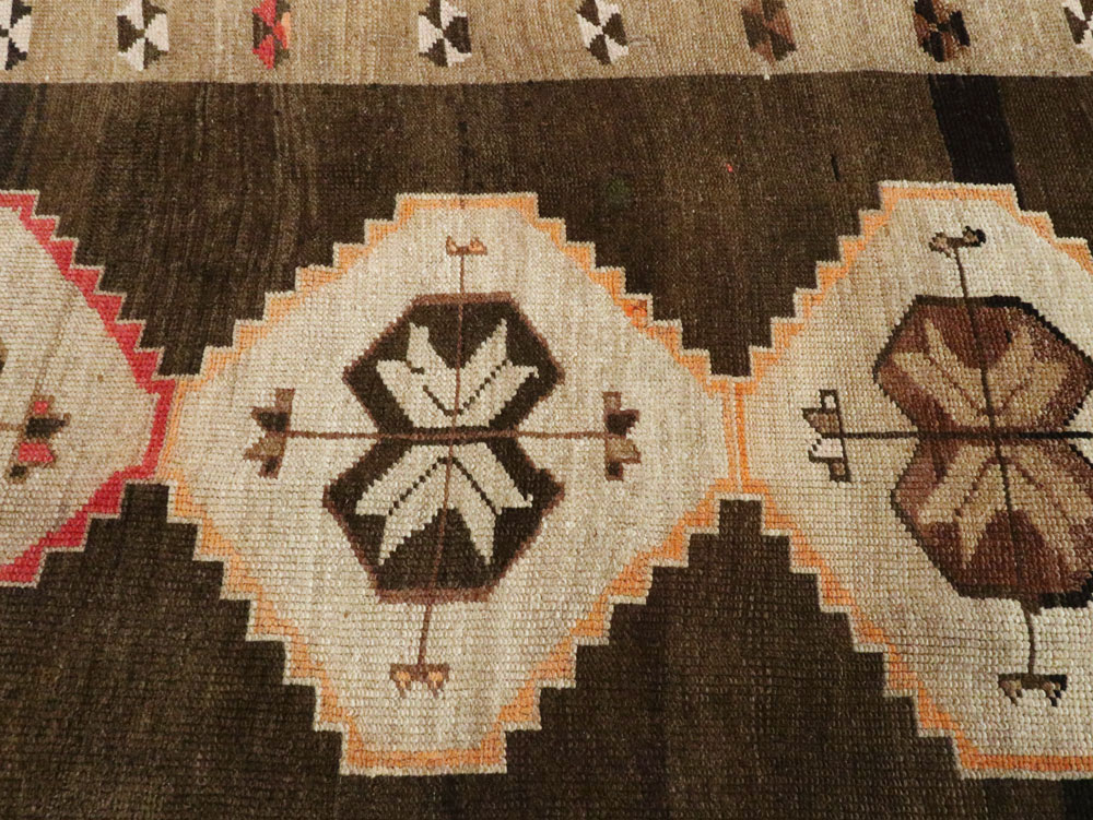 Vintage Turkish Anatolian Rug, No.26521 - Galerie Shabab