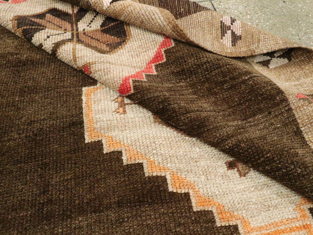 Vintage Turkish Anatolian Rug, No.26521 - Galerie Shabab