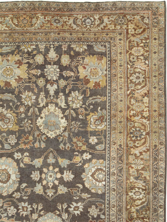 Antique Persian Mahal Large Oversize Carpet, No.26522 - Galerie Shabab