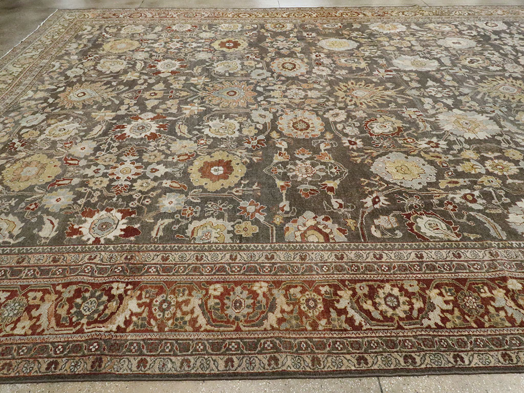 Antique Persian Mahal Large Oversize Carpet, No.26522 - Galerie Shabab