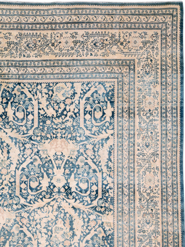 Antique Persian Tabriz Carpet, No.26529 - Galerie Shabab