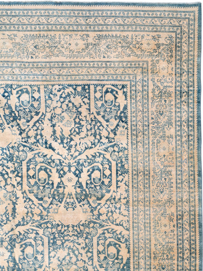 Antique Persian Tabriz Carpet, No.26529 - Galerie Shabab