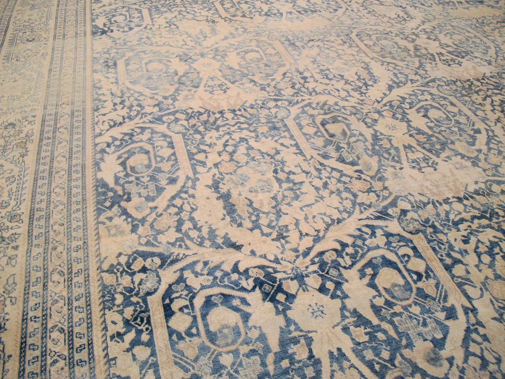 Antique Persian Tabriz Carpet, No.26529 - Galerie Shabab