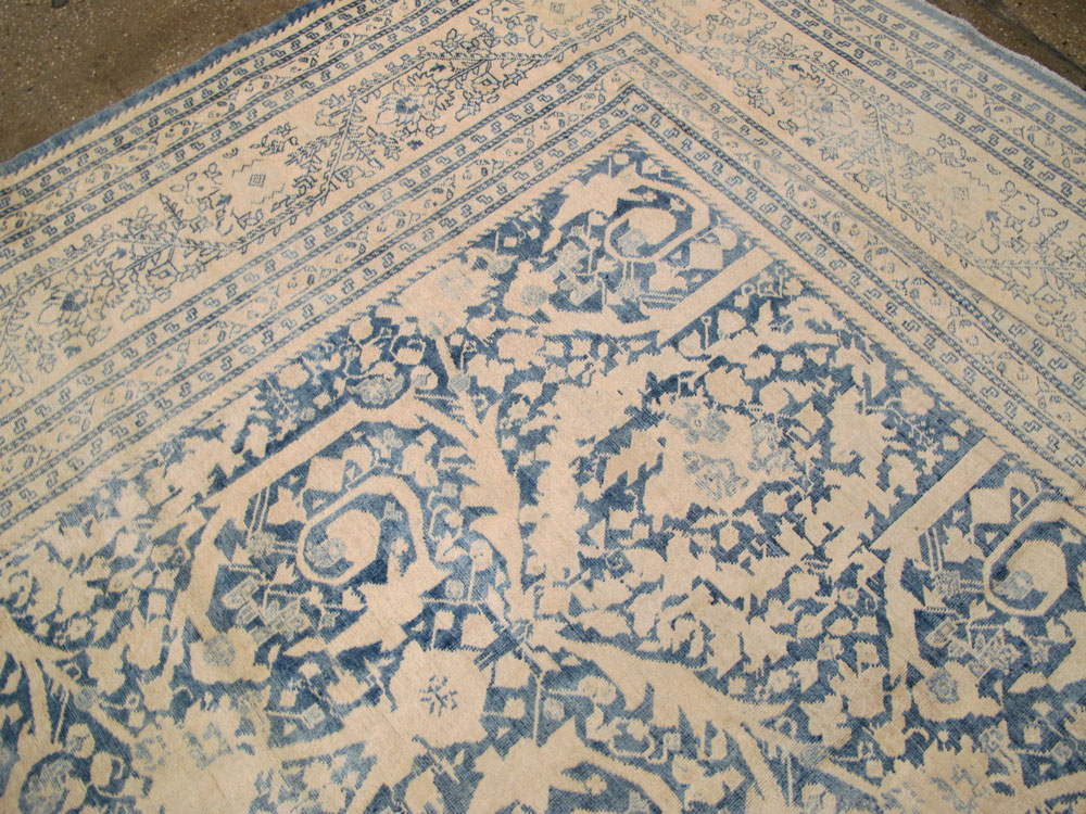 Antique Persian Tabriz Carpet, No.26529 - Galerie Shabab