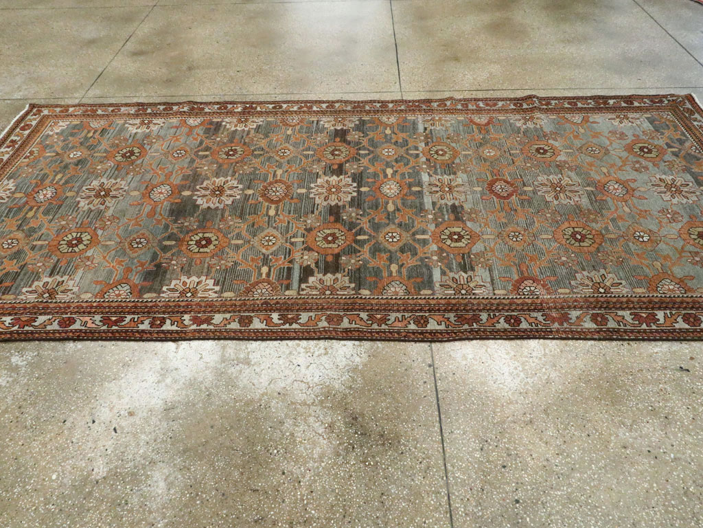 Antique Persian Malayer Gallery Carpet, No.26531 - Galerie Shabab