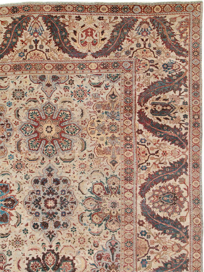 Antique Persian Sultanabad Carpet, No.26536 - Galerie Shabab