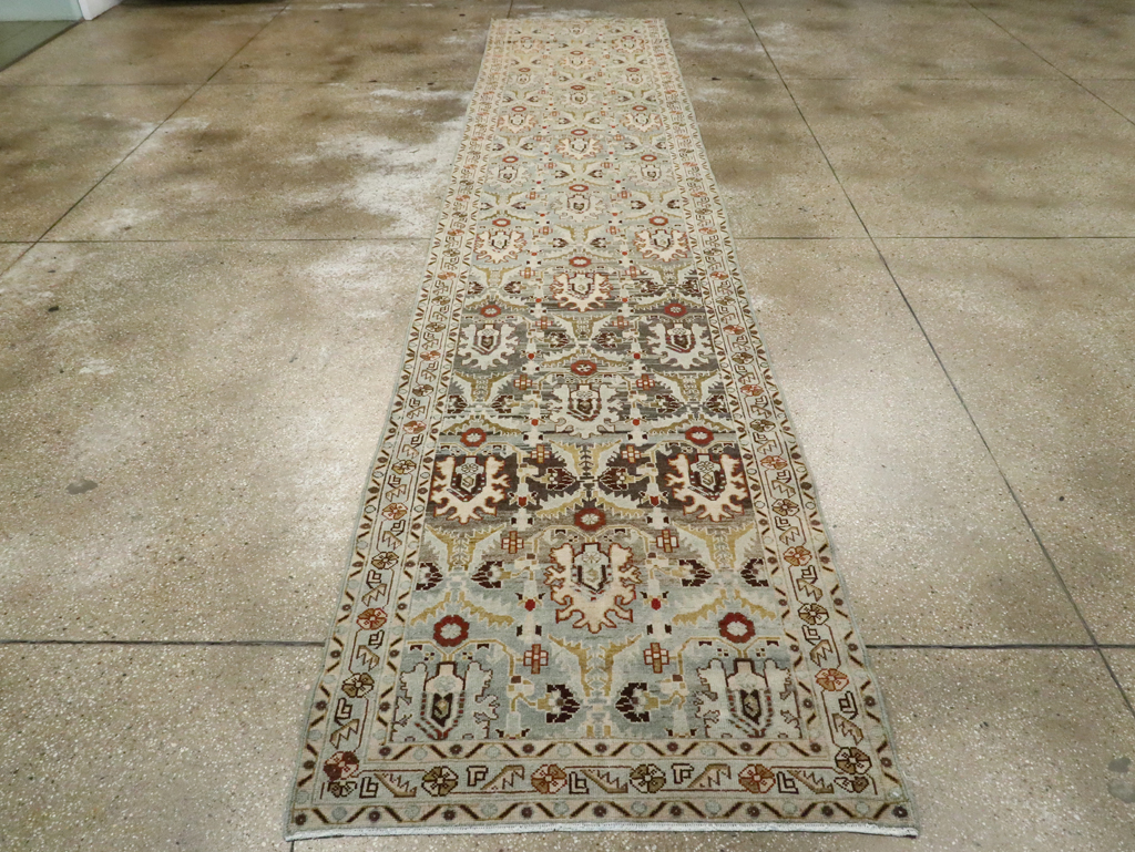 Vintage Persian Malayer Runner, No.26544 - Galerie Shabab