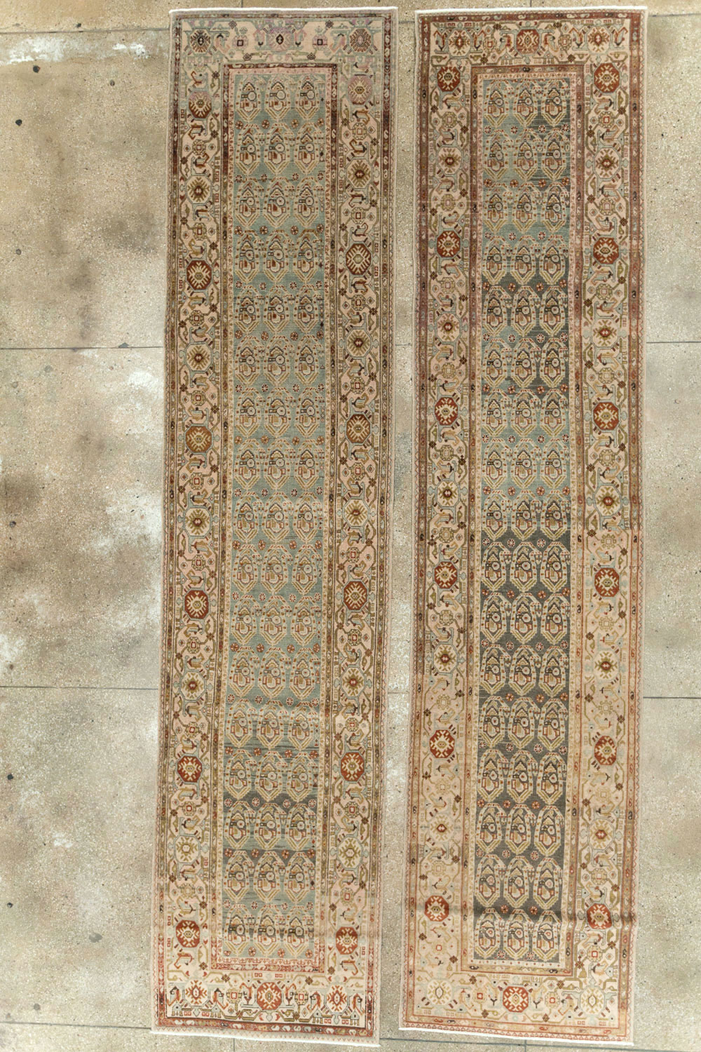 Antique Persian Malayer Runner (Pair: 1 of 2), No.26545 - Galerie Shabab