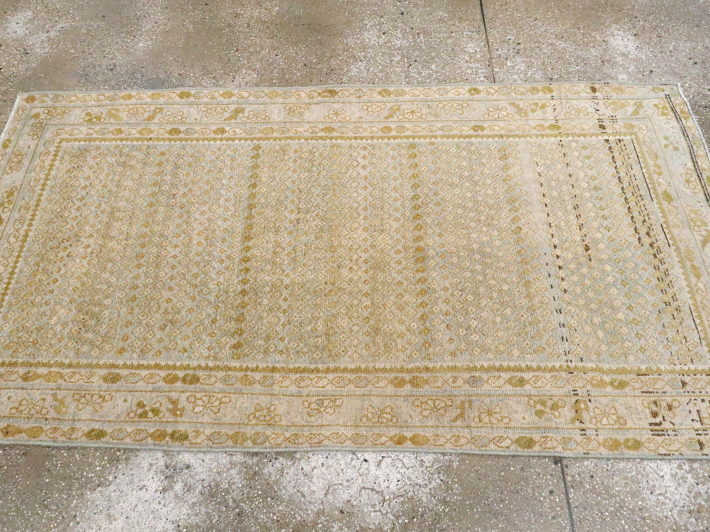 Antique Persian Malayer Accent Rug, No.26565 - Galerie Shabab