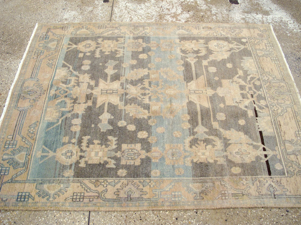 Vintage Persian Malayer Throw Rug, No.26568 - Galerie Shabab