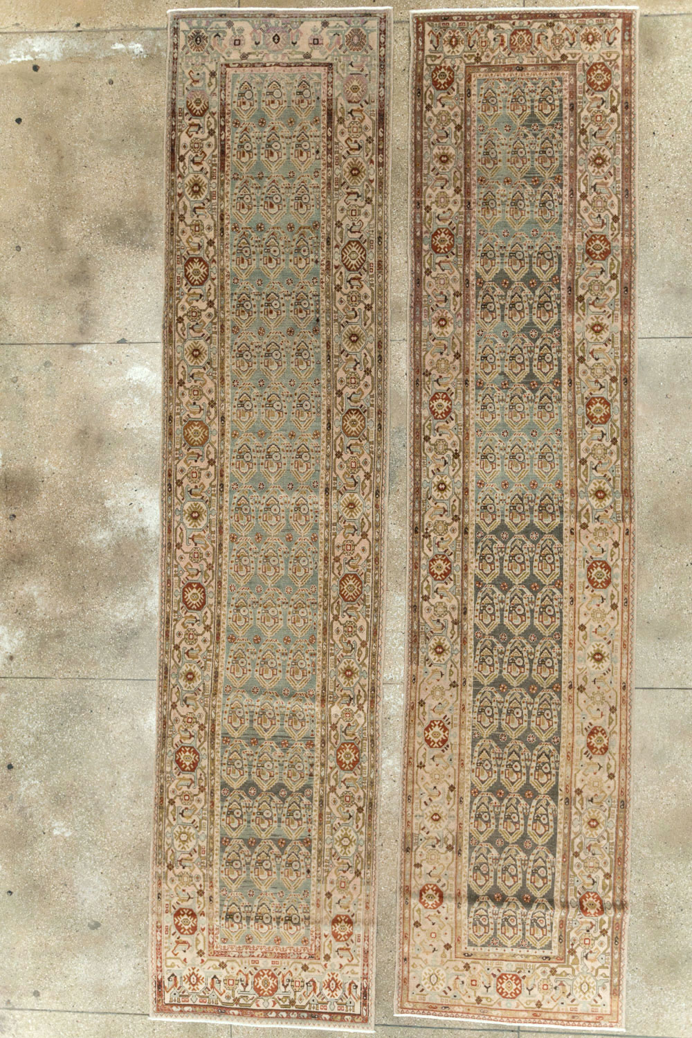 Antique Persian Malayer Runner (Pair: 2 of 2), No.26580 - Galerie Shabab