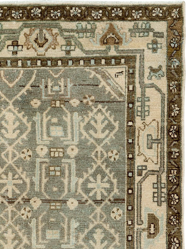 Vintage Persian Malayer Throw Rug, No.26585 - Galerie Shabab