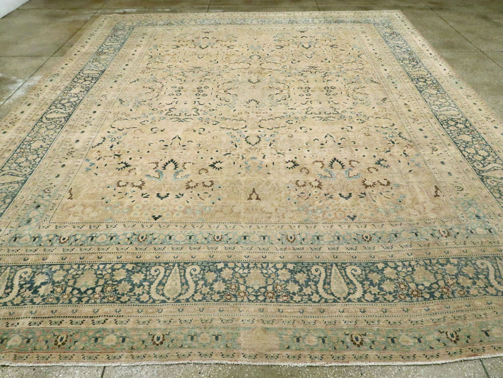 Antique Persian Mashad Carpet, No.26605 - Galerie Shabab