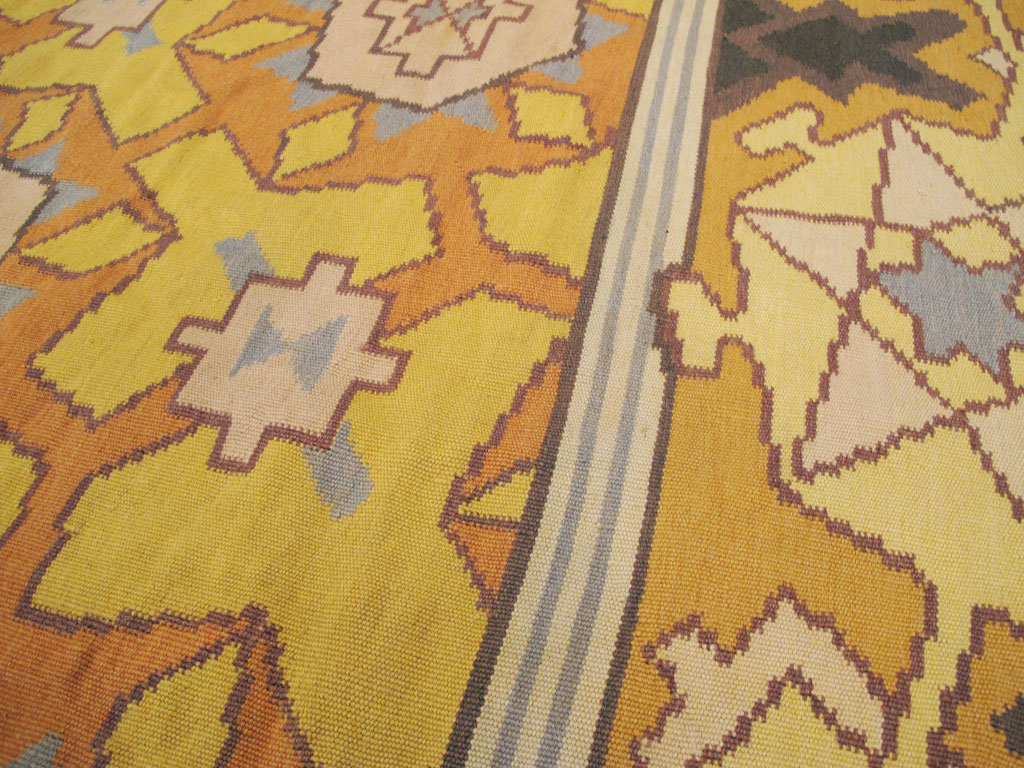 Modern French Aubusson Rug, No.26612 - Galerie Shabab