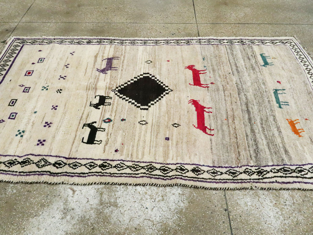 Modern Persian Gabbeh Rug, No.26614 - Galerie Shabab
