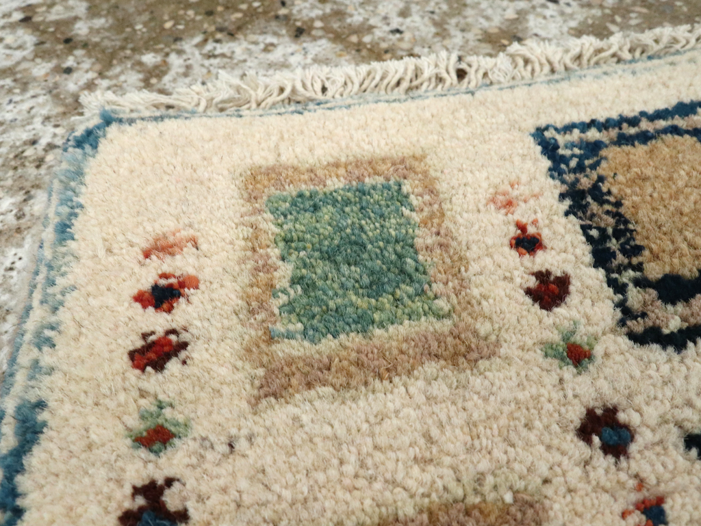 Vintage Persian Gabbeh Tribal Throw Rug, No.26621 - Galerie Shabab