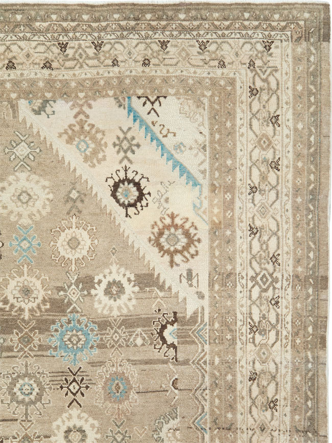 Vintage Persian Bibikabad Carpet, No.26622 - Galerie Shabab