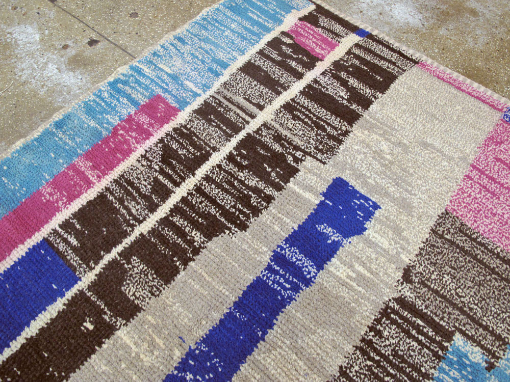Modern Moroccan Carpet, No.26644 - Galerie Shabab